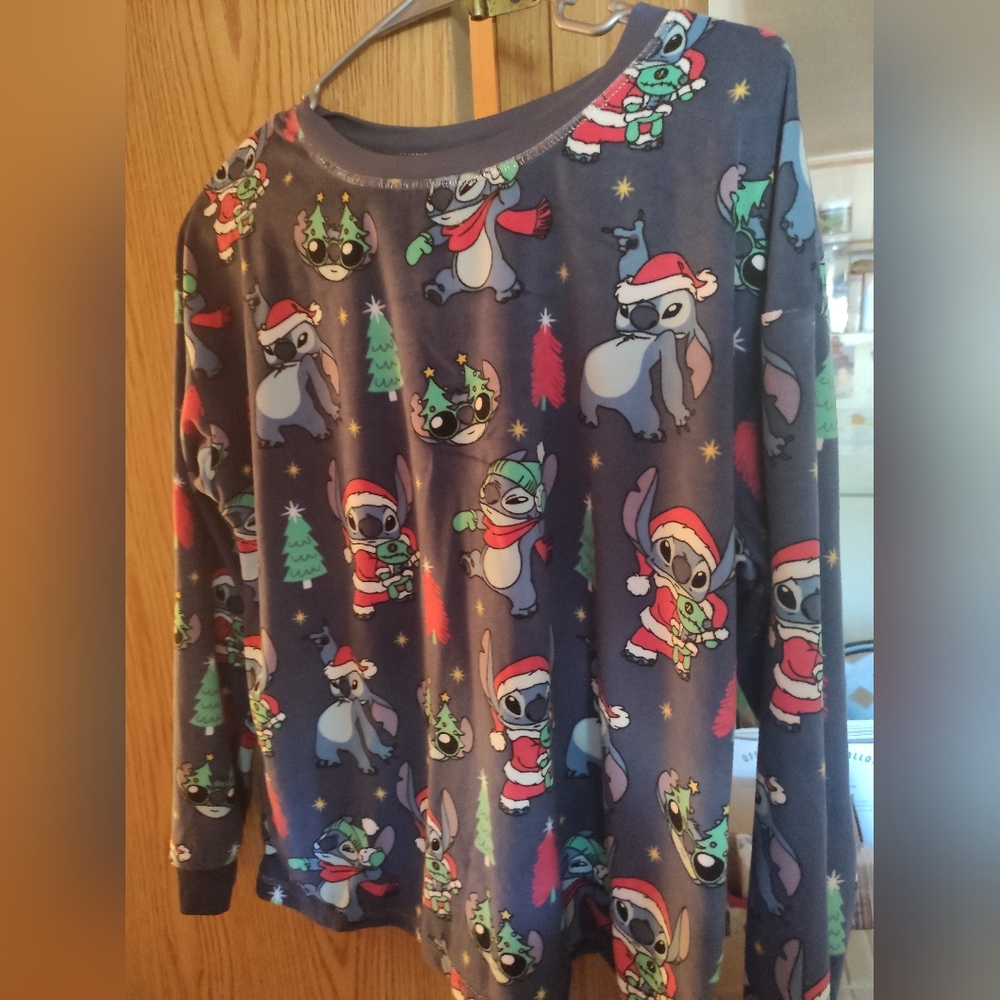 Disney Stitch Pajama Set
